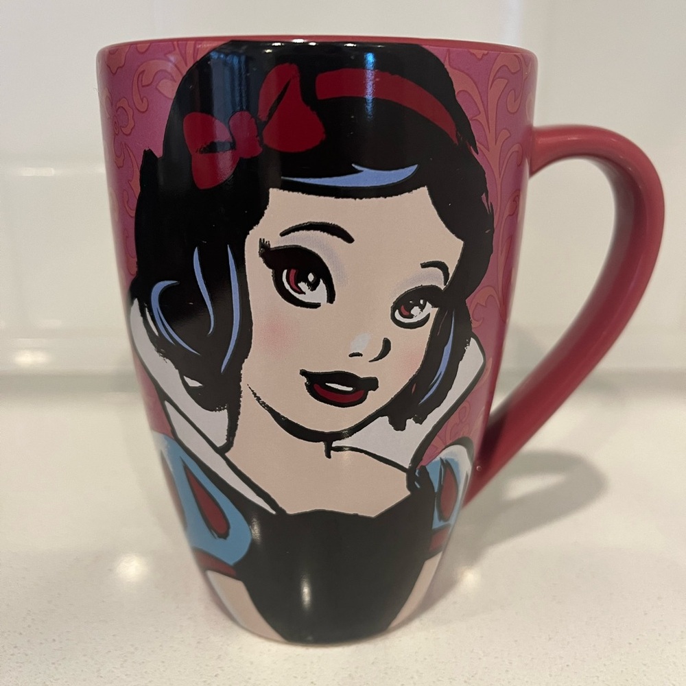 Disney Parks Exclusive Snow White Mug
